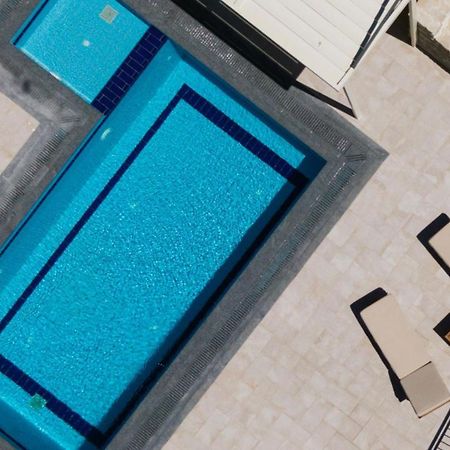 Villa Ovgoro 卡米拉日 外观 照片